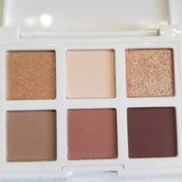 Lithe Beauty Night & Day Eyeshadow Palette - Picture 9 of 12